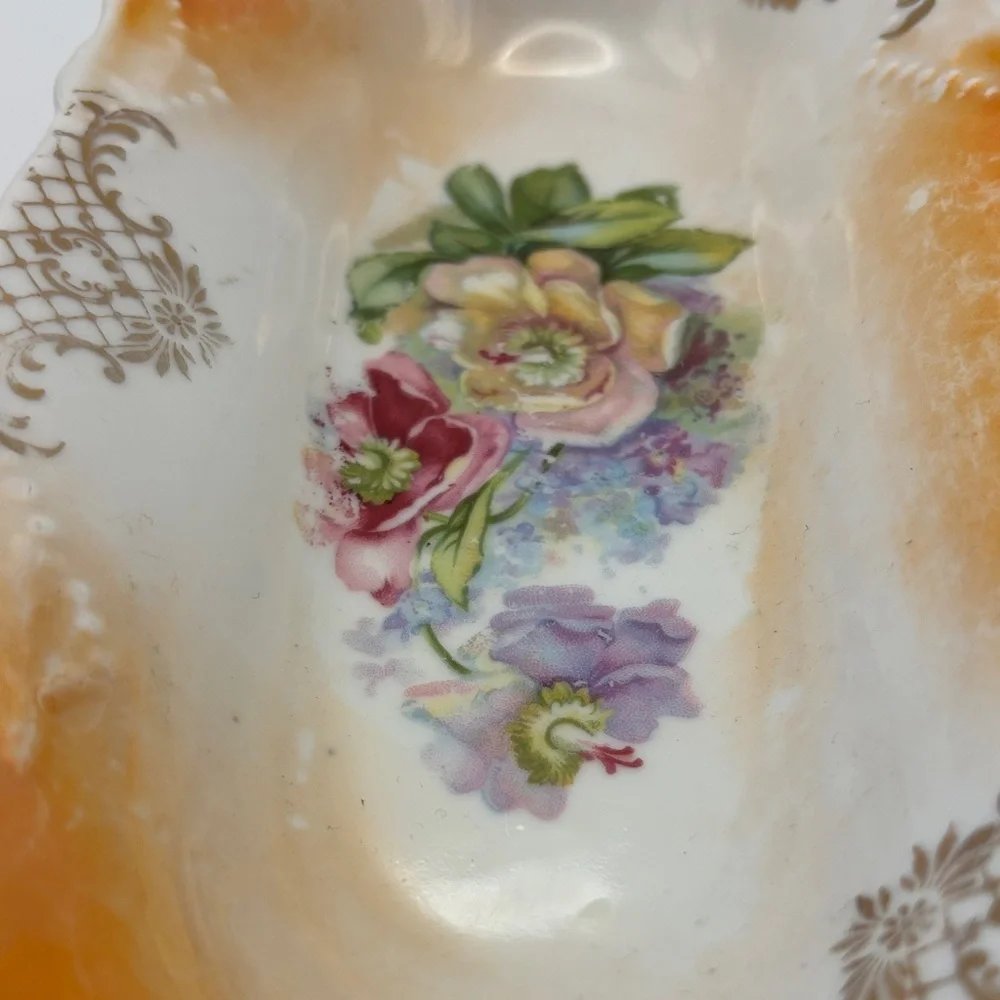 Floral Porcelain Dish with Gold Accents - Picture 4 of 6